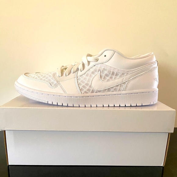 Nike Air Jordan 1 Low Women’s Breathe